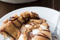 Heavenly Reese’s Peanut Butter Marshmallow Cookie Pie