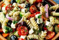 Easy Greek Pasta Salad