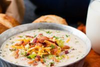 Creamy One Pot Cauliflower Chowder