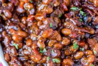 Old-Fashioned Homemade Baked Beans
