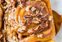 Caramel Pecan Sticky Buns