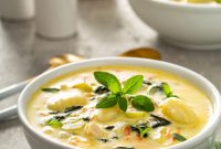 Olive Garden Creamy Chicken Gnocchi Soup