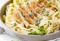 Creamy Chicken Fettuccine Alfredo