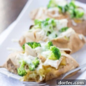 Serving up a healthier dinner that can be ready in just minutes and is atually filling! Chicken and broccoli in a white sweet potato ohsweetbasil.com-3