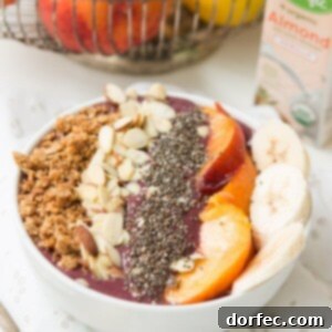 Chia Peach Berry Protein Green Smoothie Bowls for an incredible, healthy start to your day. This vibrant smoothie bowl is rich in protein and nutrients.