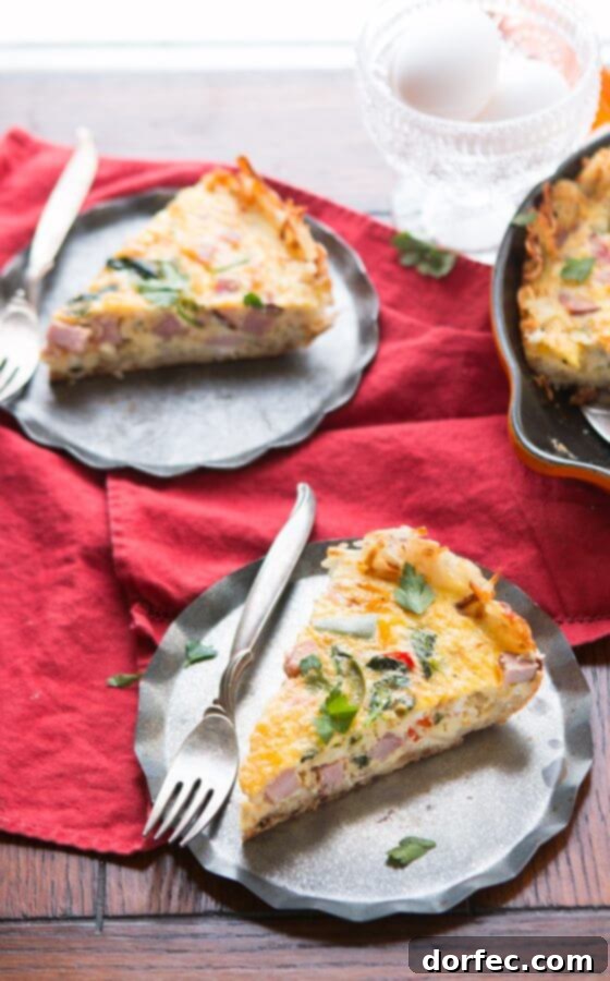 Golden hash browns make a great crust for this hash browns ham frittata! Serve as is or with hot sauce for a spicy little pop! low-carb Golden hash browns make a great crust for this hash browns ham frittata! Serve as is or with hot sauce for a spicy little pop! low-carb