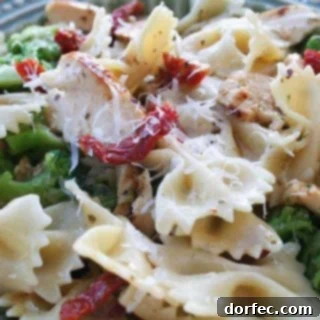 White Balsamic and Basil Chicken Pasta close-up