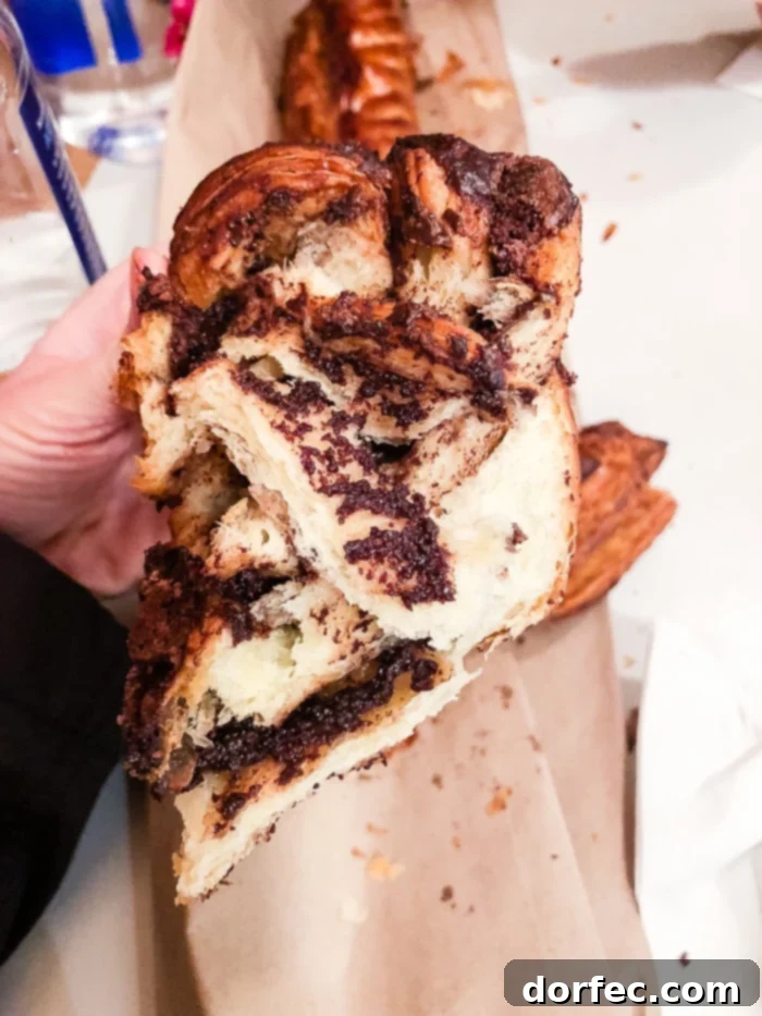 Must eat places in NYC, Bread's Bakery FOR THE CHOCOLATE Babka