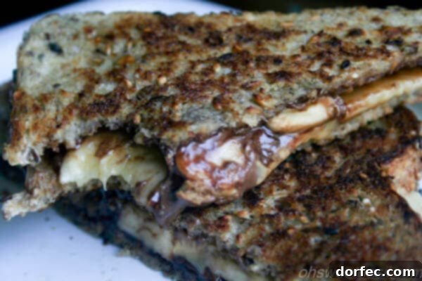 Grilled Peanut Butter, Banana Nutella Sandwich