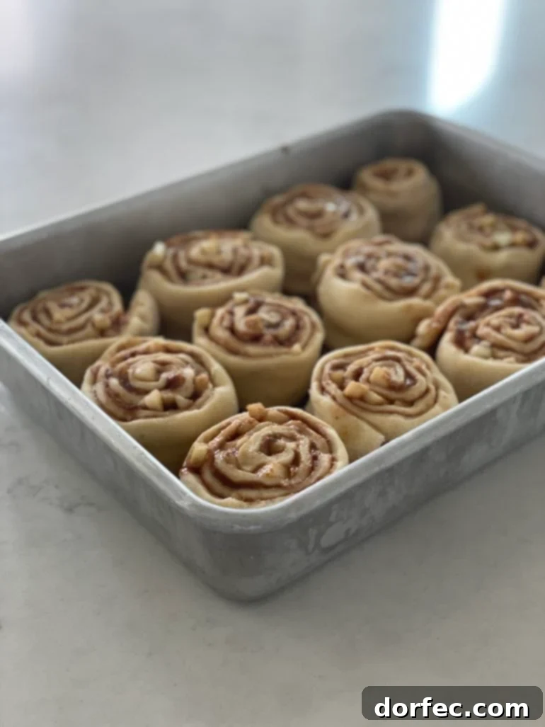 Gooey Apple Cinnamon Sticky Rolls 5 img 79682 10