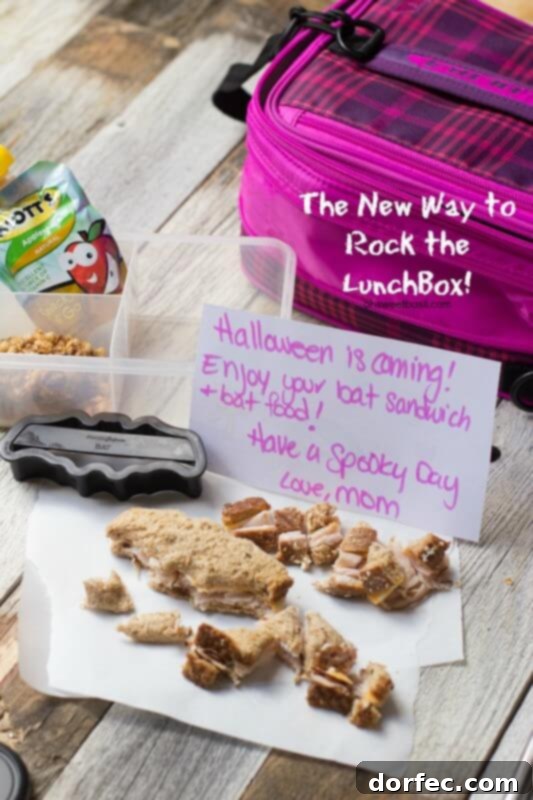 Motts is rocking the lunchbox! Healthy and easy school lunch solutions.